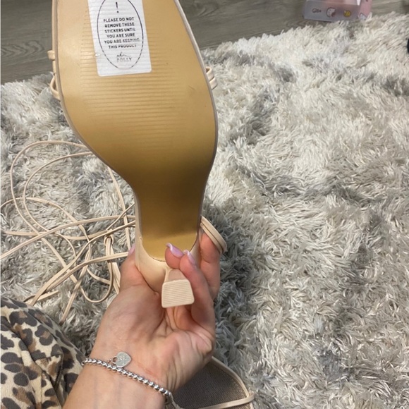 Oh polly tan heels - Picture 2 of 5